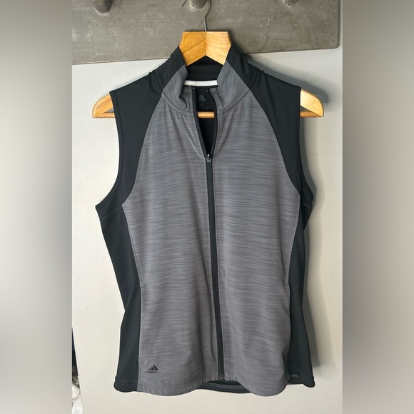 Adidas sports vest - Picture 16 of 16